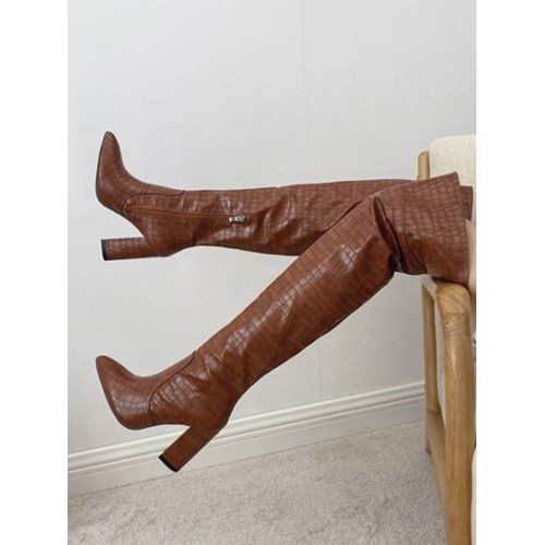 Side Zip Embossed Chunky Heeled Over-the-knee Boots