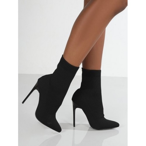 Pointed Toe Heeled Slip On Stretch Boots